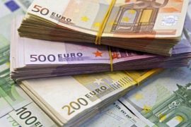 LAJMI I FUNDIT: DALIN PAGAT PËR PUNËTORËT E SEKTORIT PUBLIK