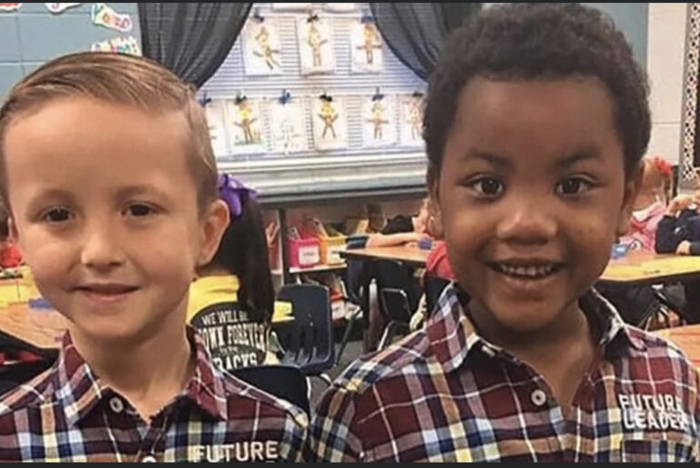 Preschooler insists he has an identical twin in class, mom’s heart melts when teacher sends her photo