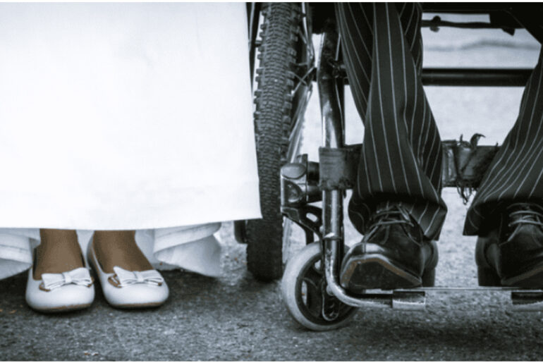 27-year-old’s final wish fulfilled as he marries the love of his life after being given just weeks to live
