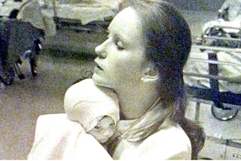 In 1977 she saved burned baby, 38 yrs later she sees a photo on Facebook and freezes