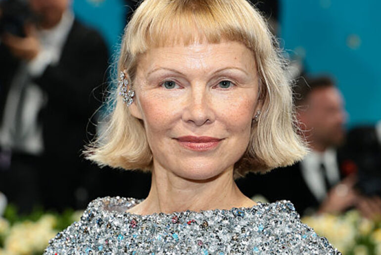 Pamela Anderson’s bold look at the Met Gala sparks reaction